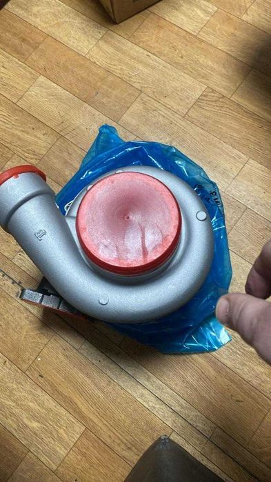 Турбина Komatsu PC400-7