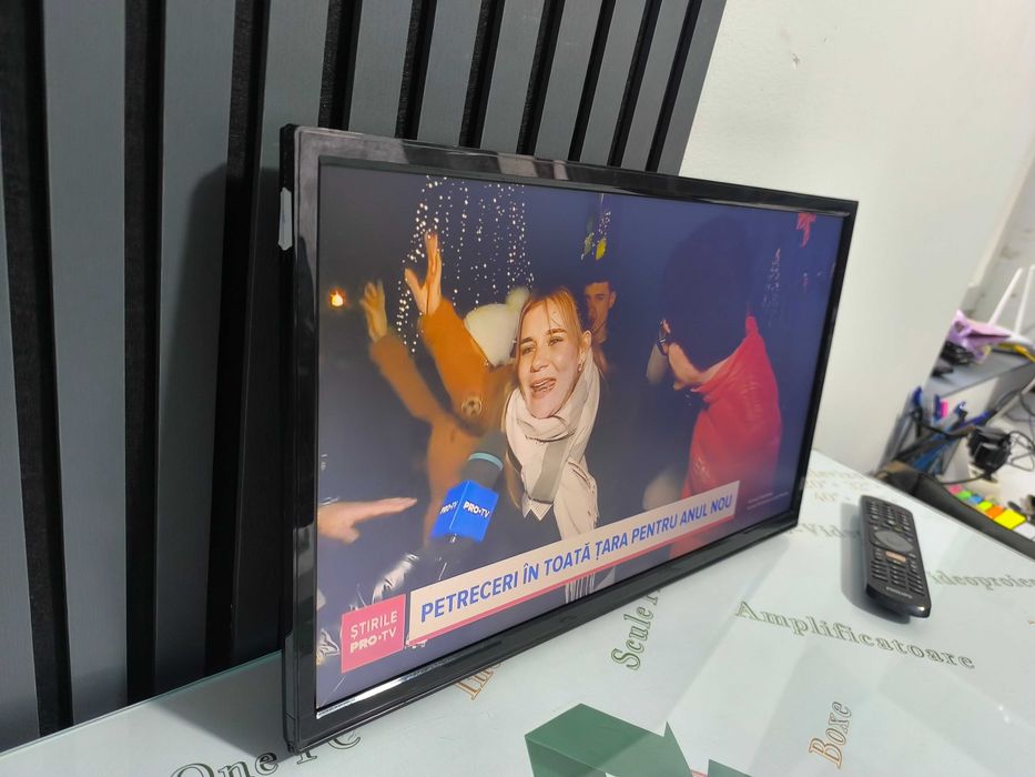 Televizor PURE LED22CH1001 22 inch LED cu porturi multiple