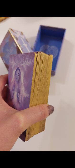 Гадателски карти Таро, луксозен комплект с книжки и постелка