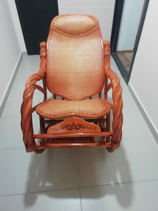 Кресло качалка. Новые.