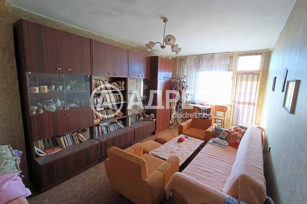 Продава се Тристаен апартамент в Разград, Център - 86 кв.м за 1186 €/кв.м - Снимка #3