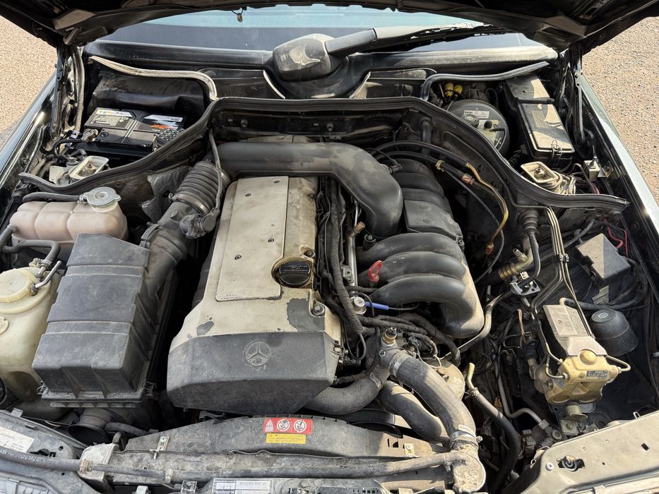 Mercedes - benz w124