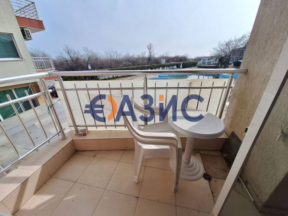 Апартамент с 1 спалня на първа линия, Поморие, 65 кв. м, 118000 евро