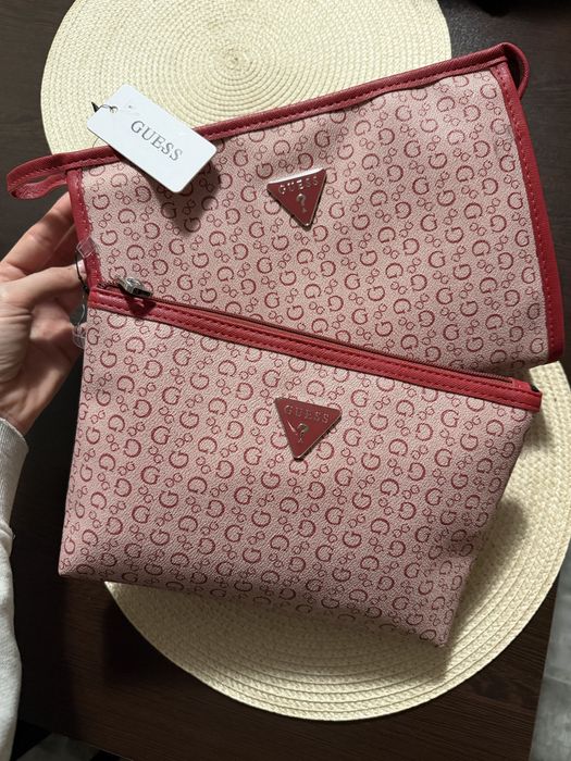 Комплект Guess чантички/ несесери