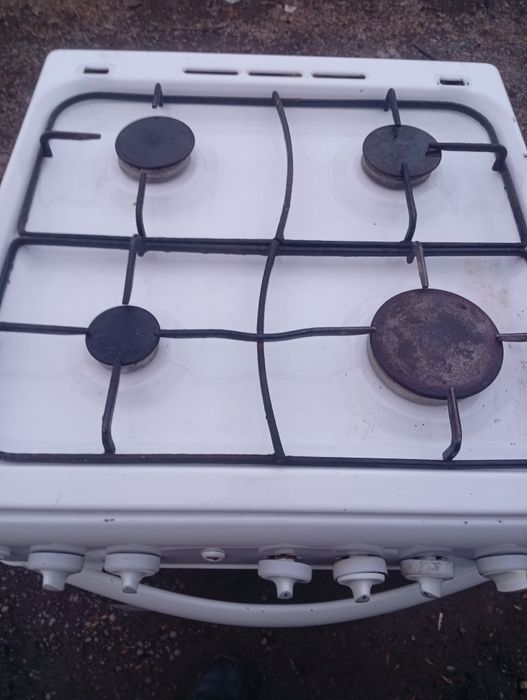 Индезит газ плитаси