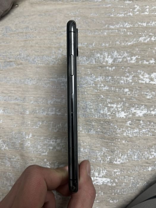 Iphone X 64G продаю батарея 100%