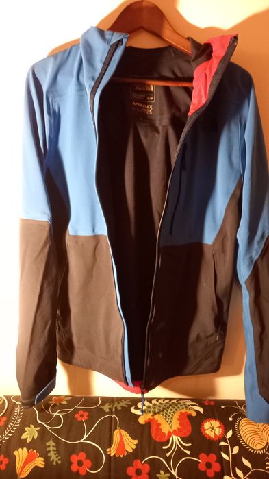 Яке The north face Apex flex