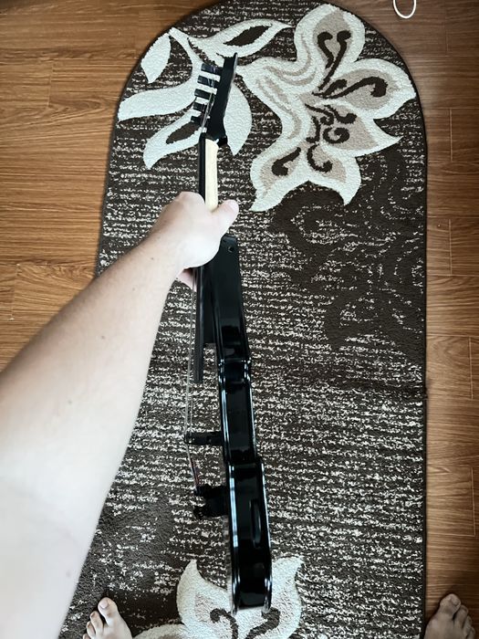 Vioara zeta cu volumul pe lateral model 88