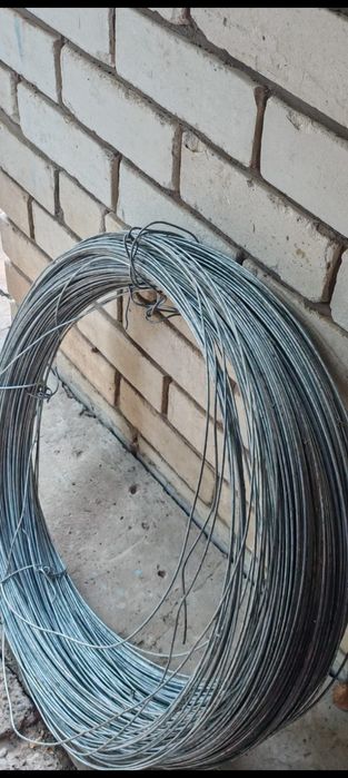 Продам проволка 2 мм. новые размер 5/80