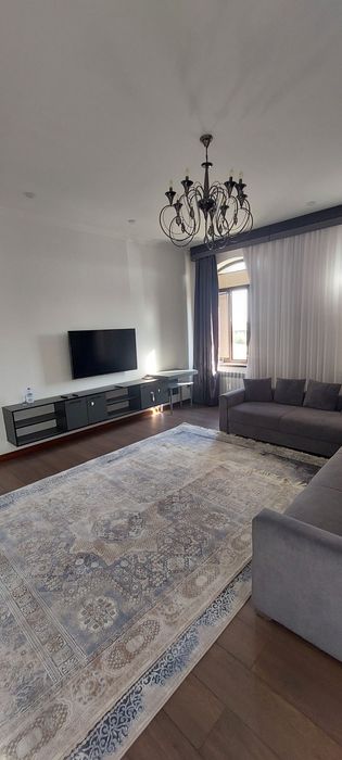 Сдаётся пентзауз квартира 2х этажная