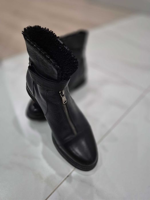 Ботинки демисезонные