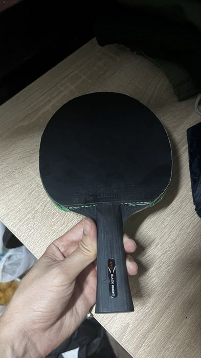 Paleta tenis - lemn carbon XVT Black Knight