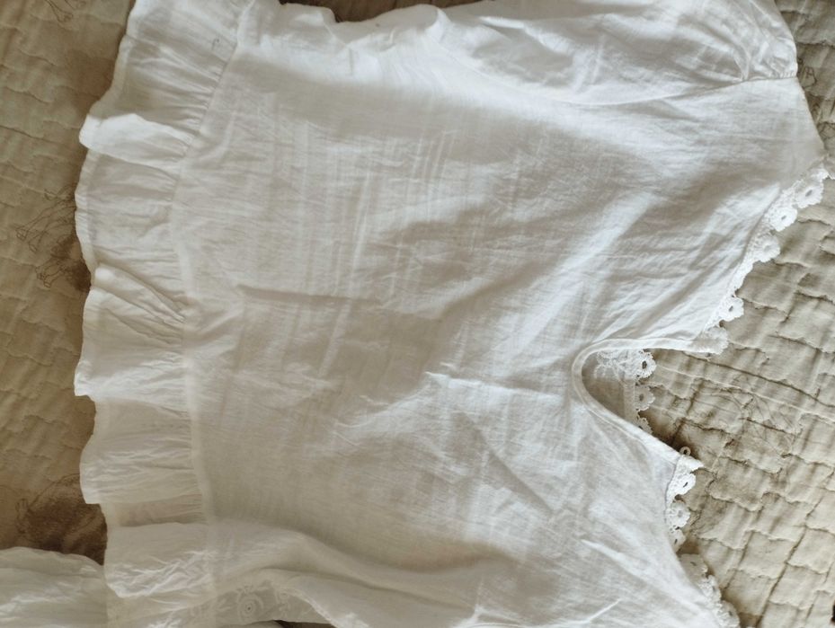 Короткая кофточка белая хлопковая