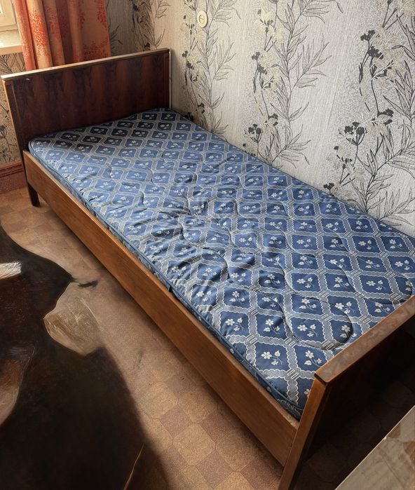 Кровать. Бесплатно