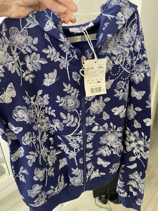 Новая Кофта для девочки