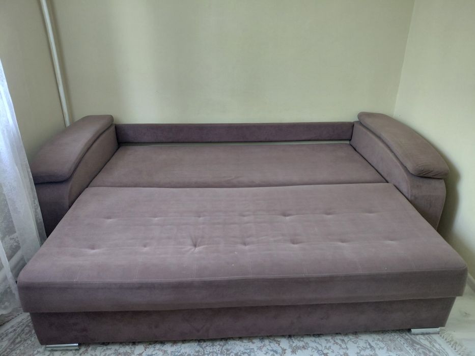 Срочно продам диван