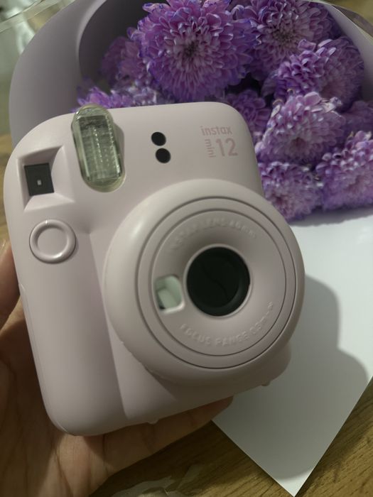 Полороид фотоаппарат instax камера