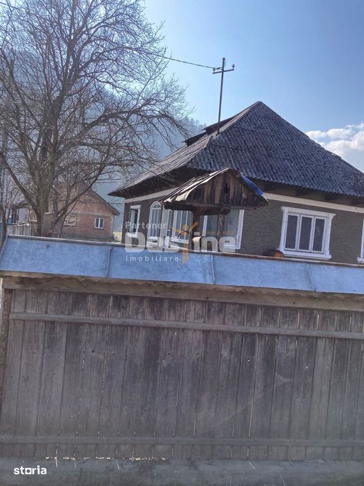 Casa cu teren Negulesti 3400mp