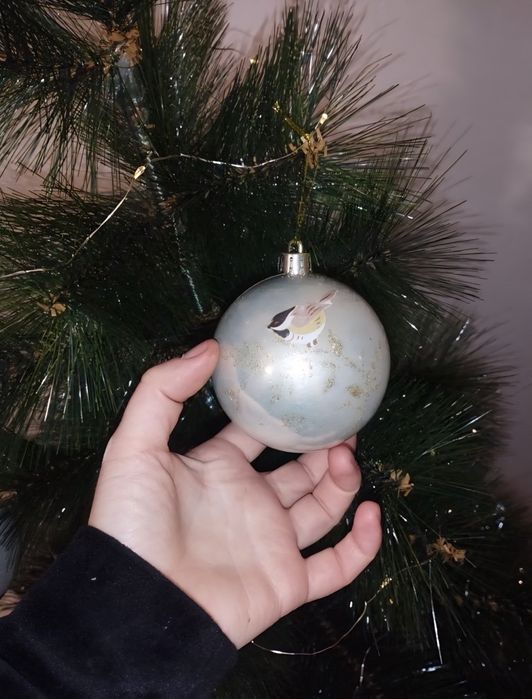 Елка вместе с дед морозом и игрушками