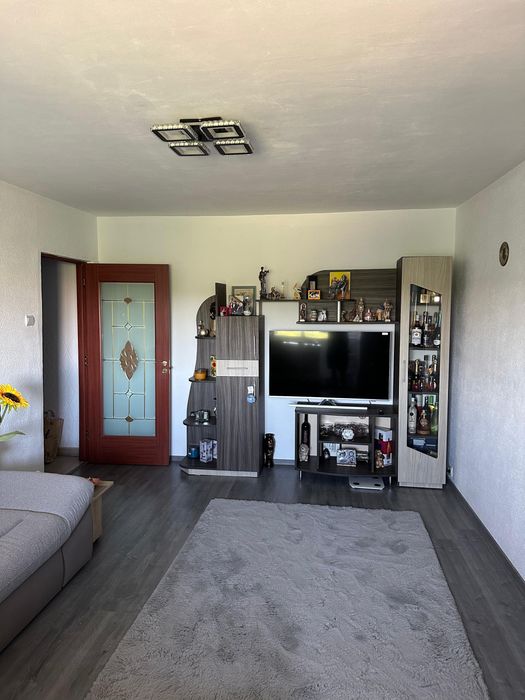 Ap 2 camere cu centrala, Km 4-5, parcare inclusa