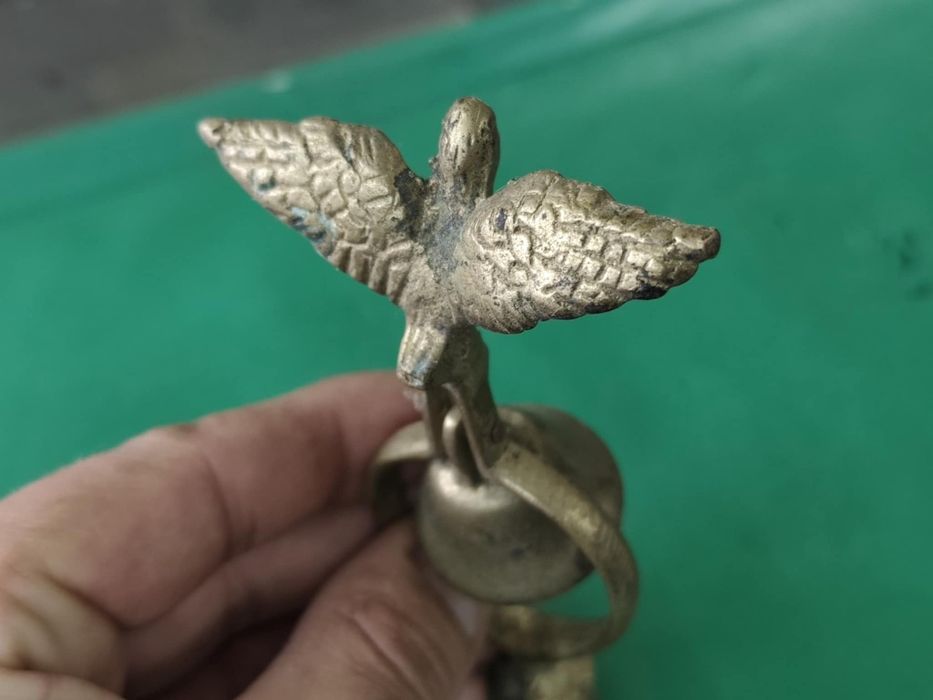 ЗВЪНЧЕ КАМБАНКА НАКИТ ЗА КОН Сбруя Старинна Бронз Орел Апликация