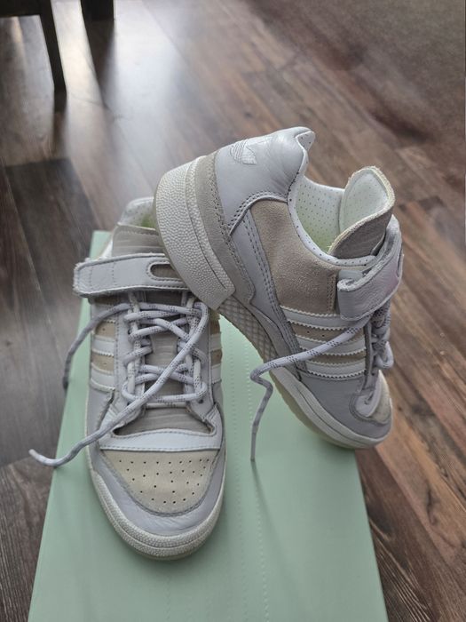 Обувки Adidas x Ivy Park Forum low