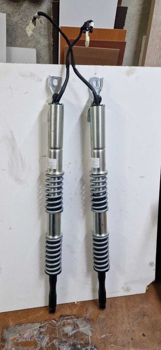 Амортесьори ел. 5та врата от BMW 5 серия F11