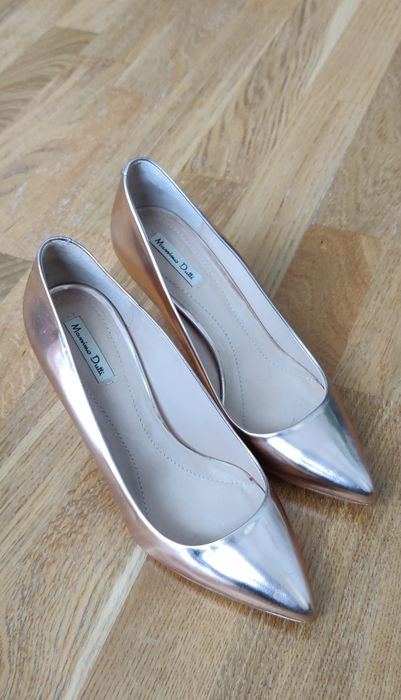 Pantofi aurii din piele naturală