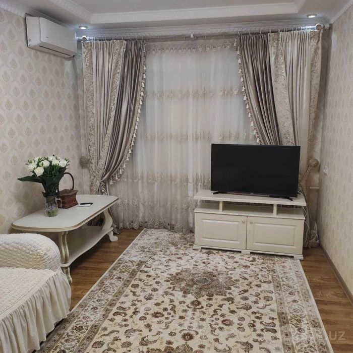 Сдаётся 2-комн Паркентская (Генерала Петрова), 60 м²