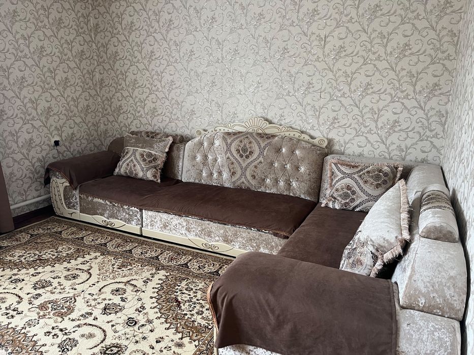 Продам диван в отличном состоянии, чистый