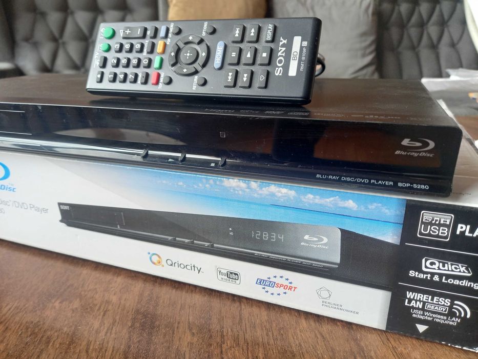 Blu-ray Disc/DVD SONY BDP-S280. Камера  Панасоник.