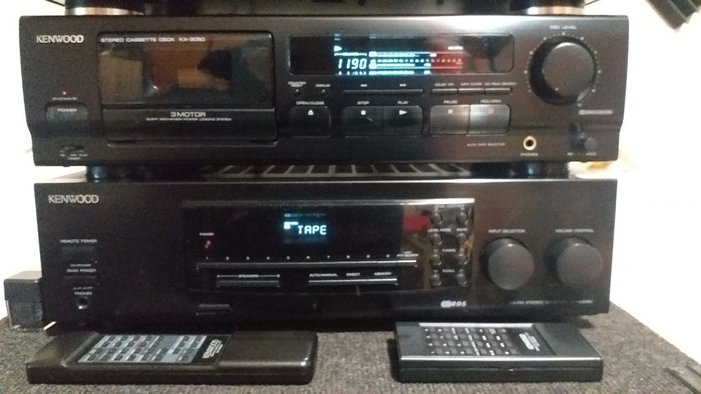 Linie audio Kenwood telecomanda si boxe