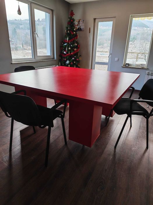 Офис маса/ голямо офис бюро