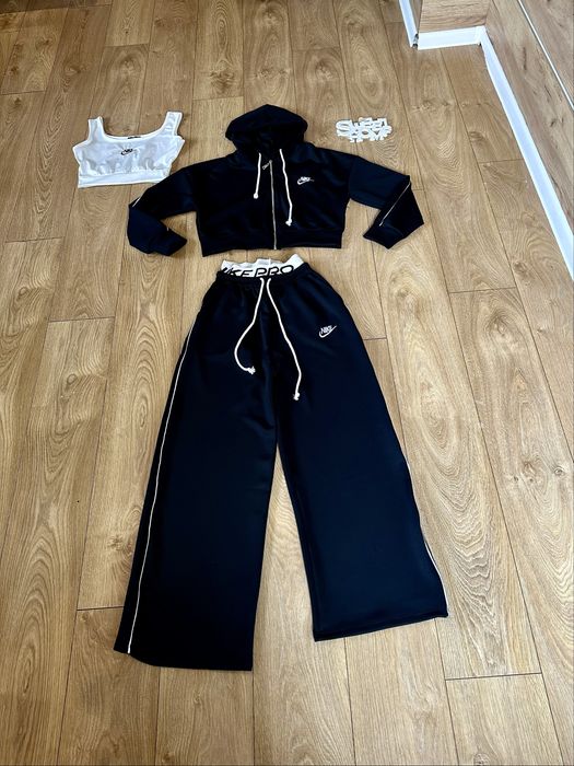 Разкошен ежедневен суперудобен сет 3 части Nke