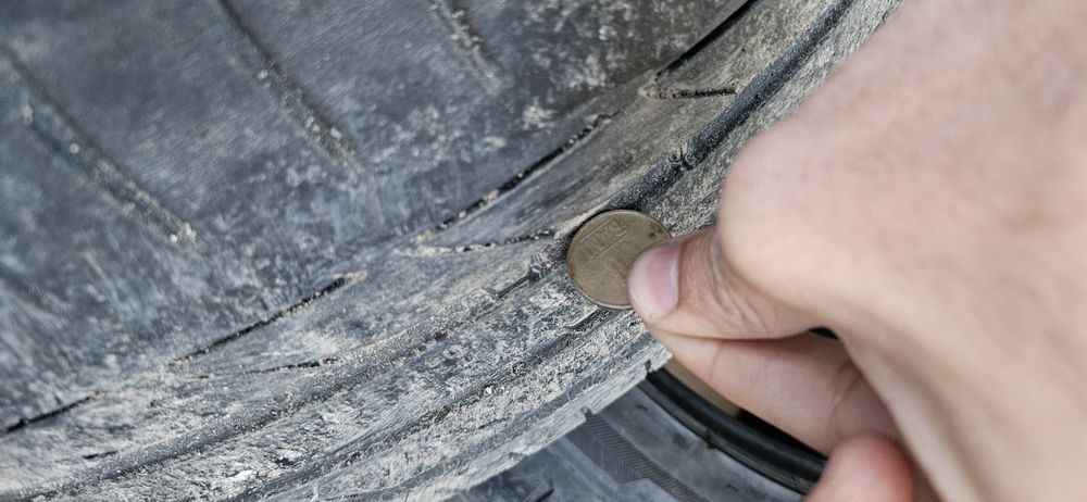 Vand 3 anvelope 245 40 r18 de vara