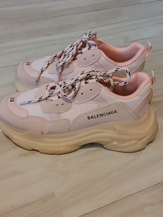 Маратонки BALENCIAGA Triples   s ШОК Цена