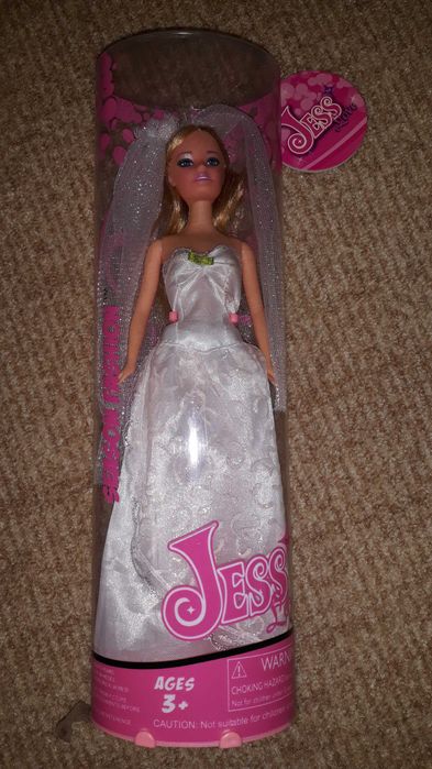 Комплект Кукла-манекен и мънички-Кукли феи-нови