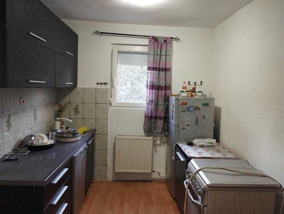 Двустаен имот в кв.Сухата река