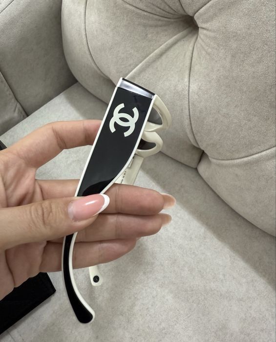 Солнцезащитные очки Шанель