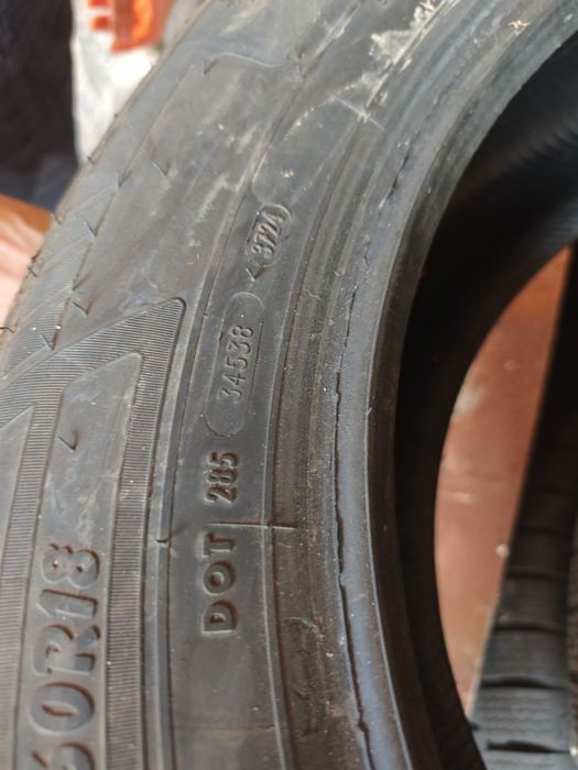 Гуми 235/60  R18