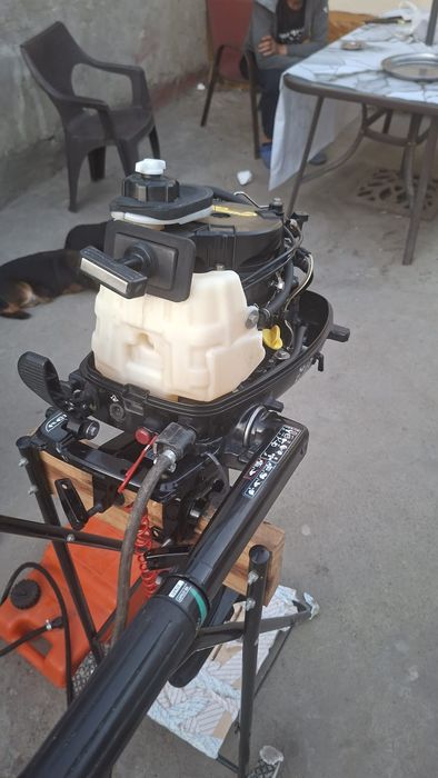 Motor Mercury 2023