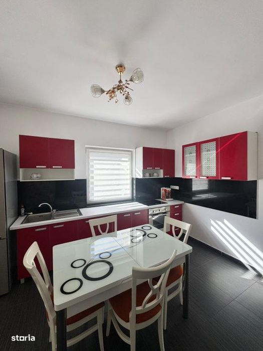 0% comision: Proprietate completa, 2 locuinte si terasa mare de 72 mp