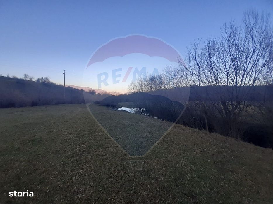 Teren 1,404mp Zarnesti / Strada FN