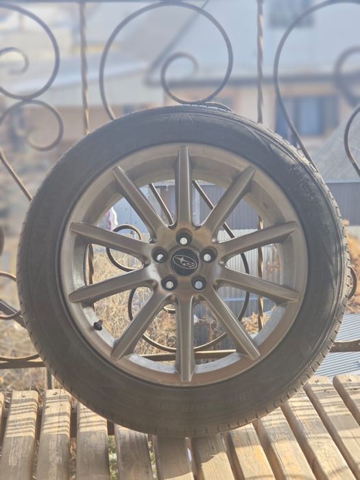 Продам диски r18 с резиной