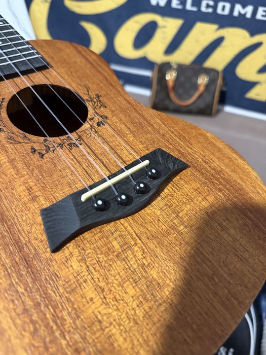 Укулеле идеальная состояние