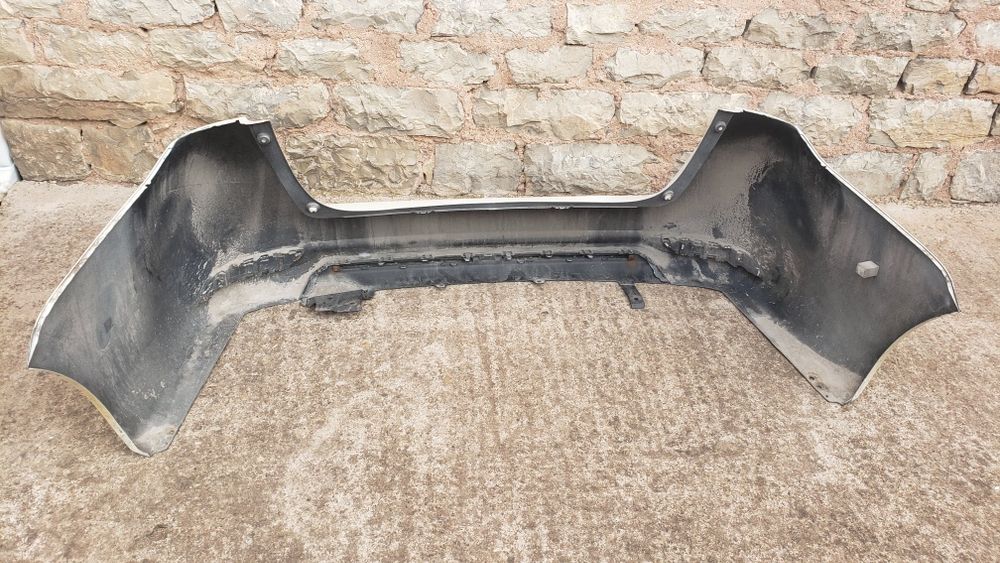 bronq/broni Toyota Yaris 2015-18g.