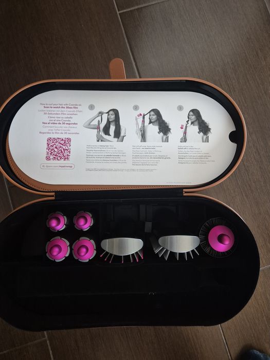 Чисто нов DYSON Airwrap Complete