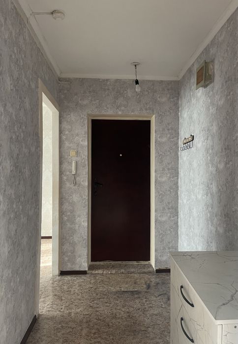 Продается 1 - комн. квартира