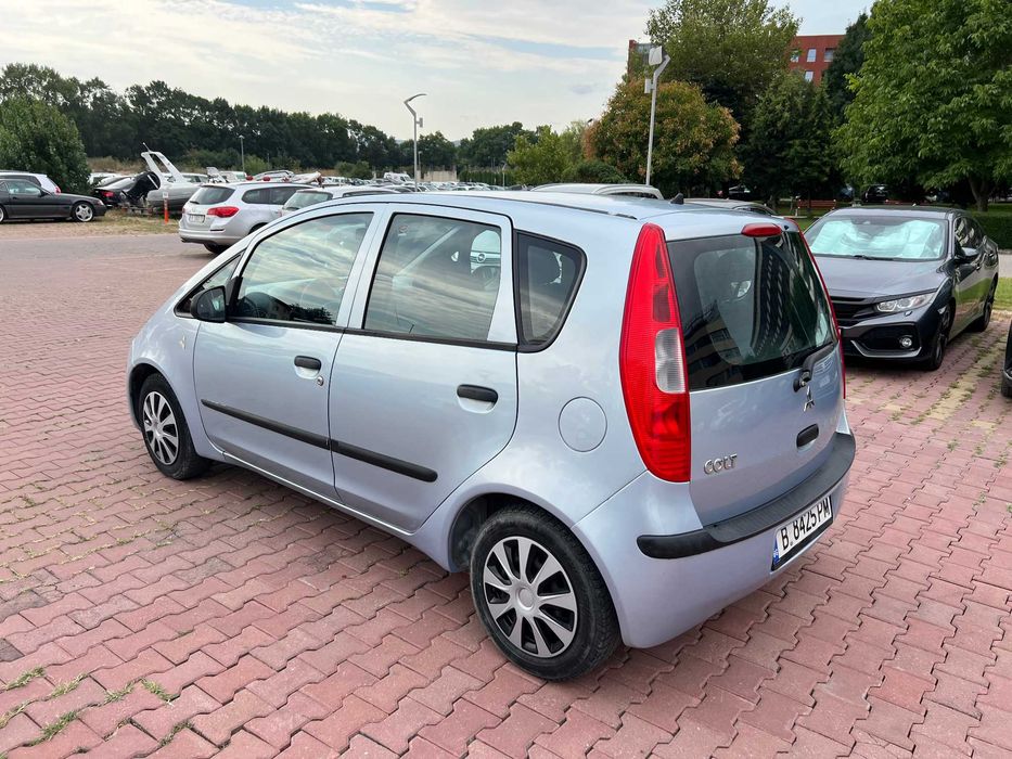 MITSUBISHI COLT климатик,4врати