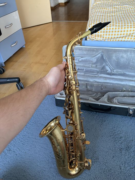 Saxofon kinsman cu mustiuc